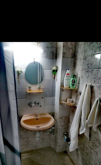 Дава се под наем Едностаен апартамент в Варна, Червен площад - 45 кв.м за 470 € - Снимка #9