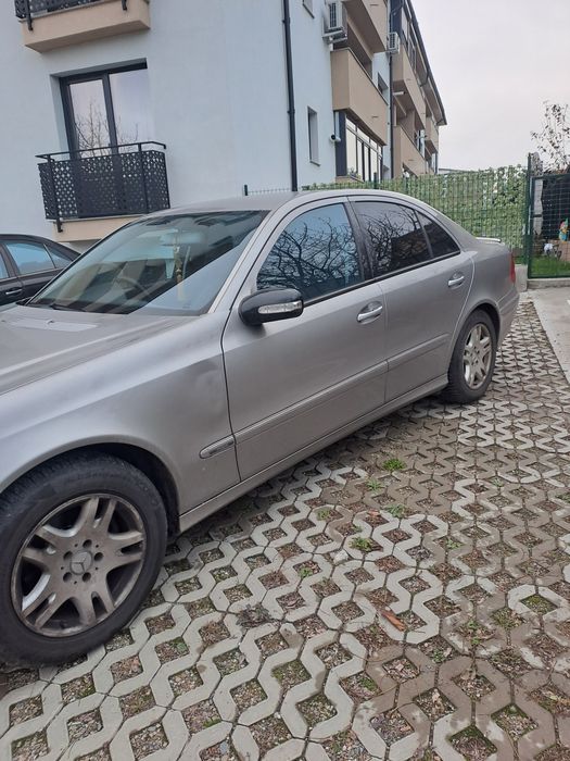 DOUA Mercedes E class