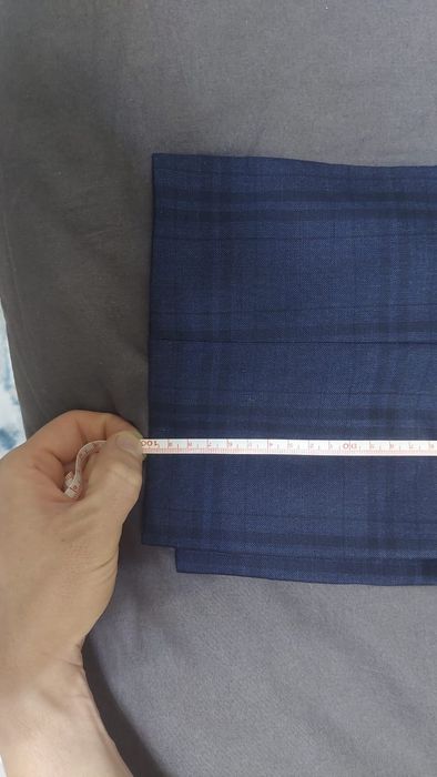 Продам костюм Massimo Dutti