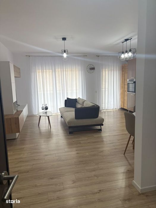 De inchiriat apartament 2 camere cu terasa si parcare