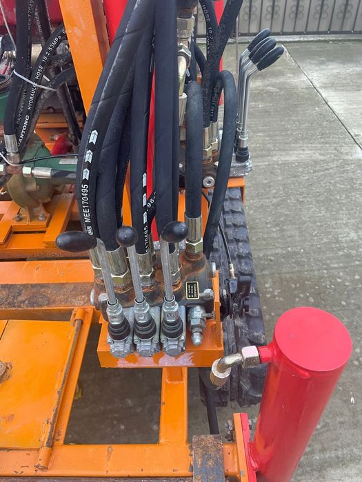 Afacere! Utilaj de forat / Ansamblu de forat