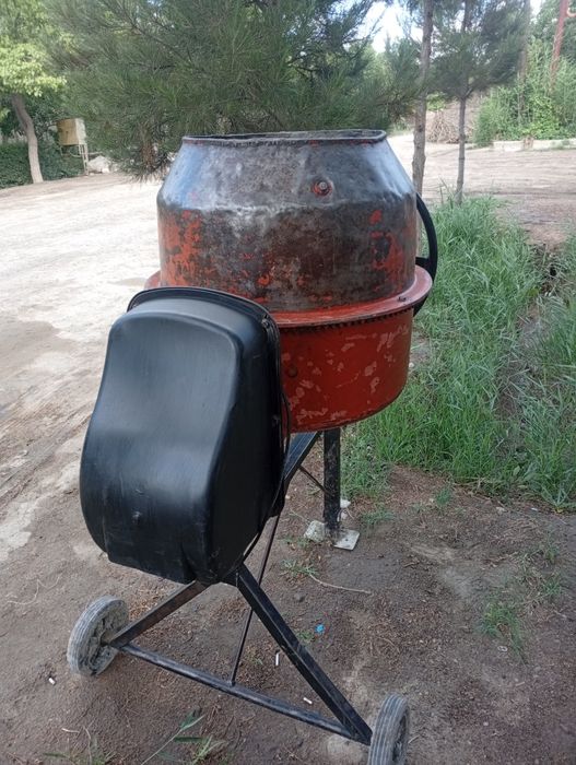 Бетонамешалка сотилади