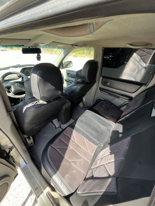 Продам Nissan X-trail 2002года