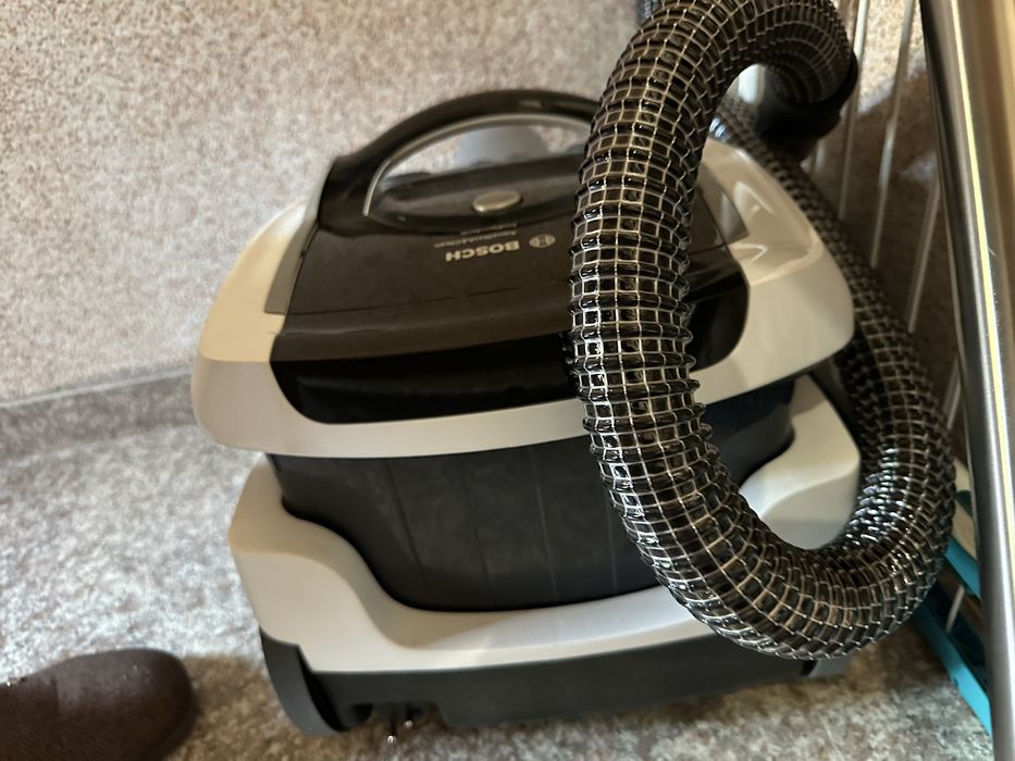 Прахосмукачка Bosch