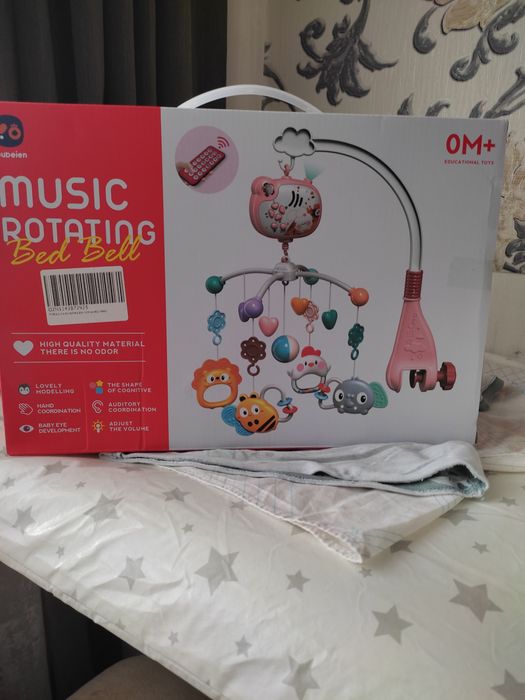 Детская мобиль на кроватку