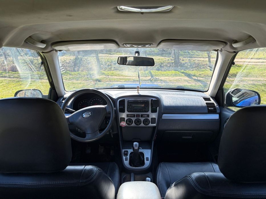 Suzuki Grand Vitara !!