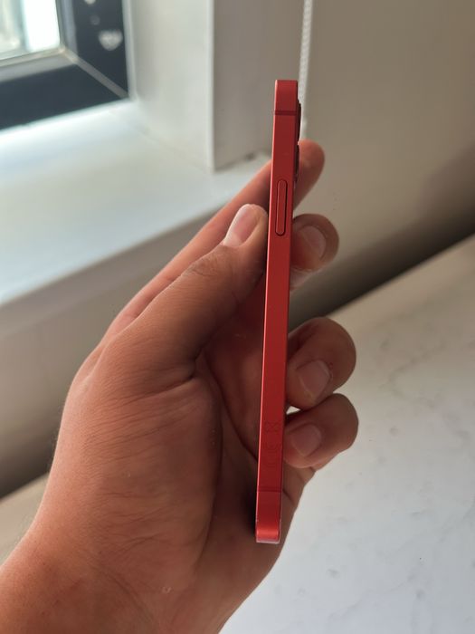 iPhone 12 без ремонта