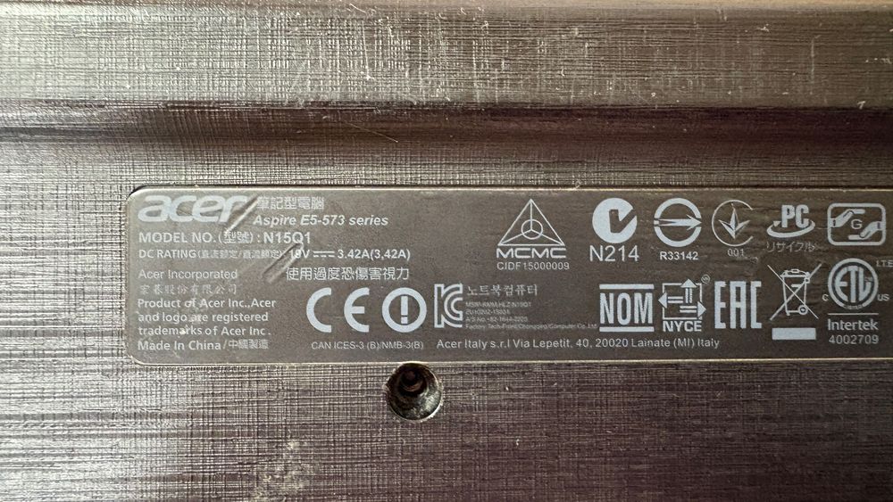 laptop Acer Aspire E5‑573G (N15Q1)  SSD 512 gb 16 gb RAM