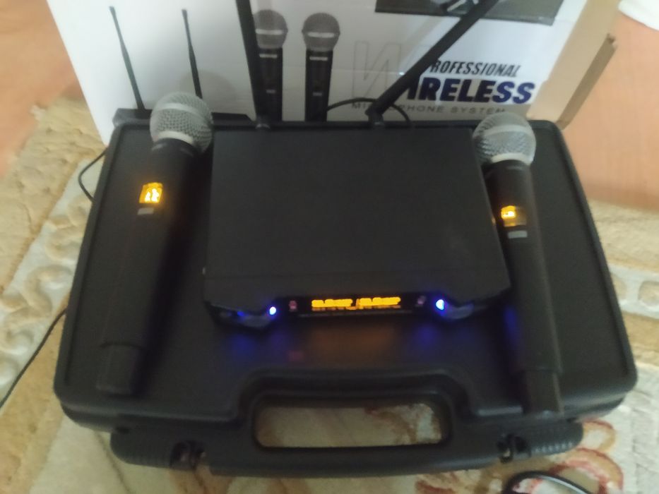 Микрофон безпроводной  Shure UGX66 динамический