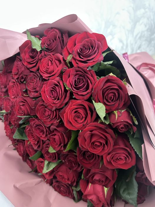 Свежий букет 55 роз