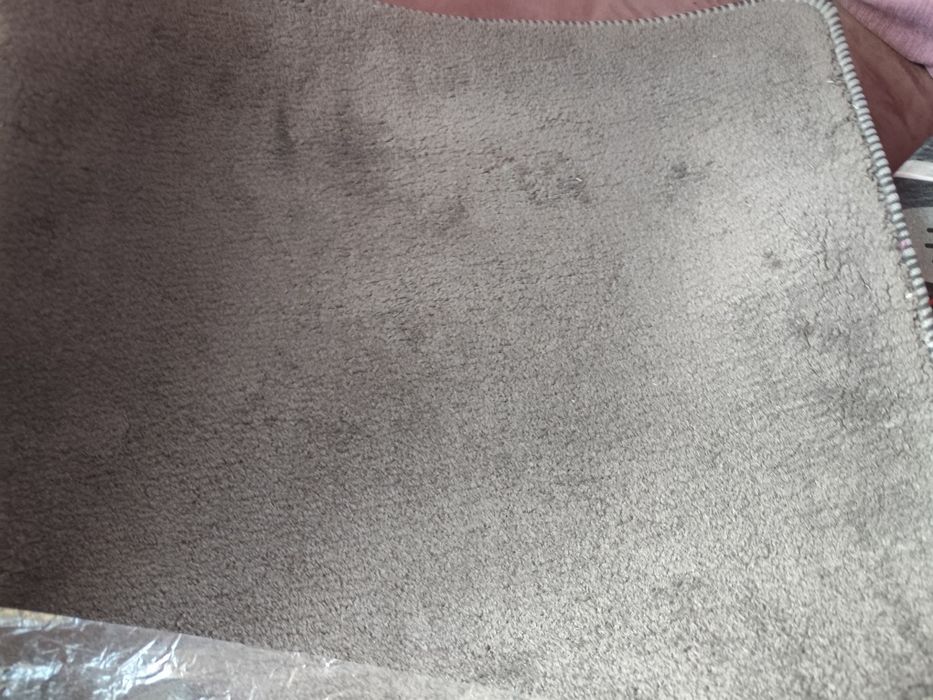 Постелки за баня 2броя голяма и малка