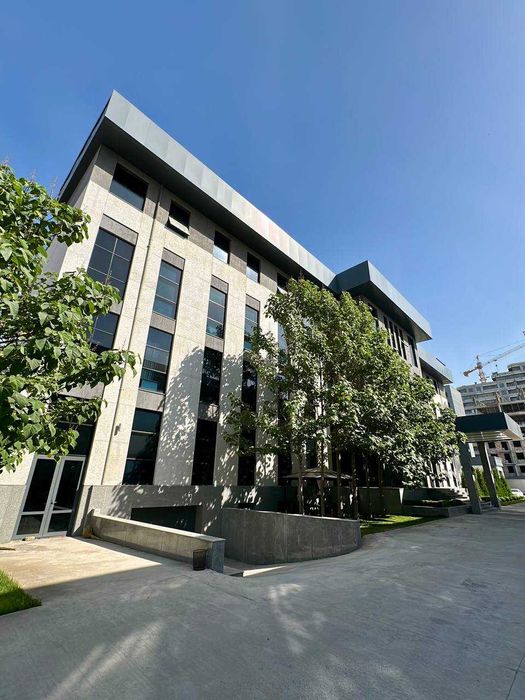 Сдается коммерческой помещение под офис в Б/Ц Сергели  0837