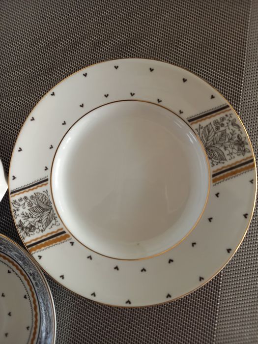 Порцелан 4 тройни сета Ломоносов