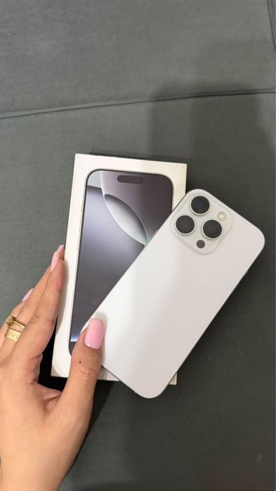 Iphone 16 Pro в отличном сотояний