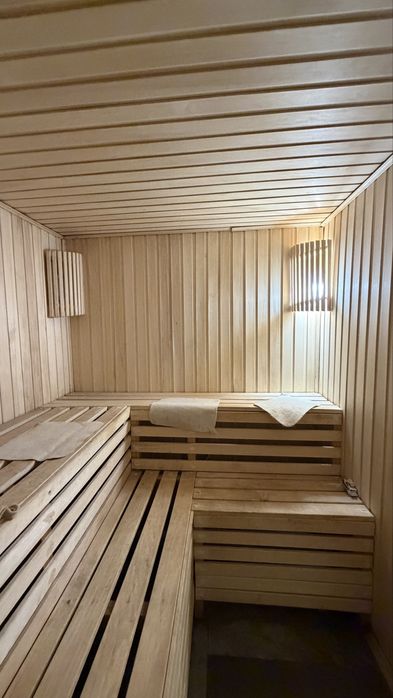 Продается дом с баней , гаражом