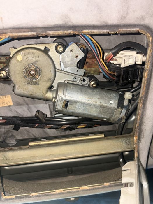 Разбор BMW е34 ( движок на разбор )