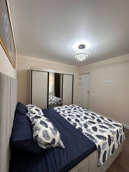 Новомосковская продаётся квартира 77 серия 2/1/4