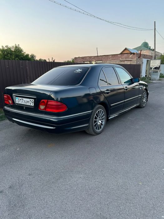 Продам Мерседес w210
