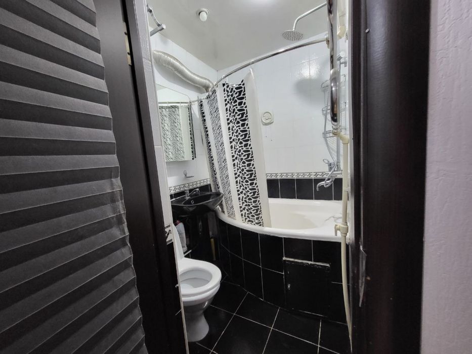 Срочно!От собственника!Сдается 3/3/3 квартира в миробадском районе