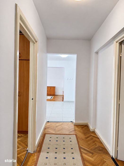 Apartament 4 camere de inchiriat in Nufarul