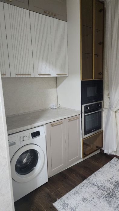 Сдается квартира 2/1/5 с евроремонтом мебелью и техникой | Карасу-1