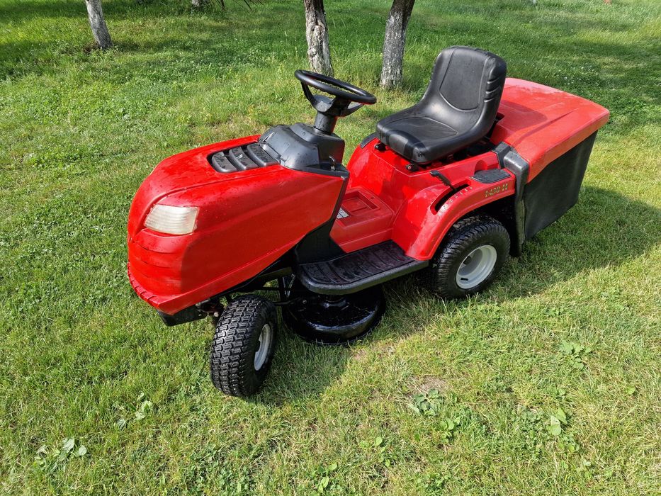 Tractoras tuns gazon Mountfield 1430 H – Hidrostatic, 14,5 CP