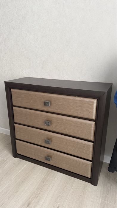 Комод и шкаф