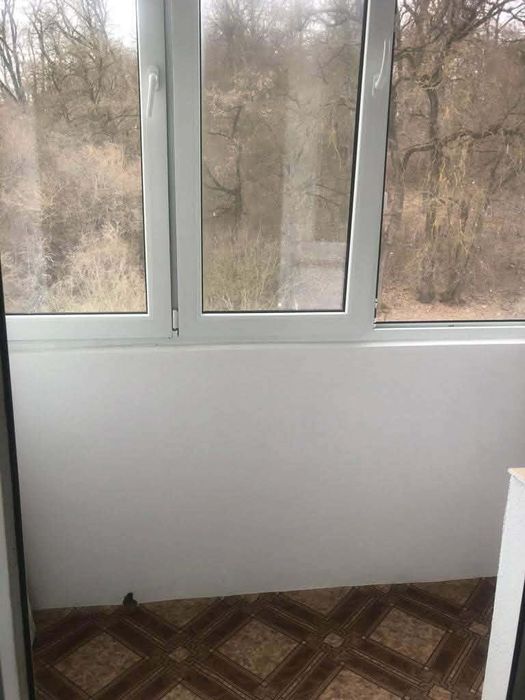 Vând garsonieră în Competrol