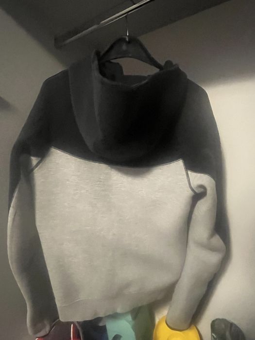 Оригинален nike tech fleece