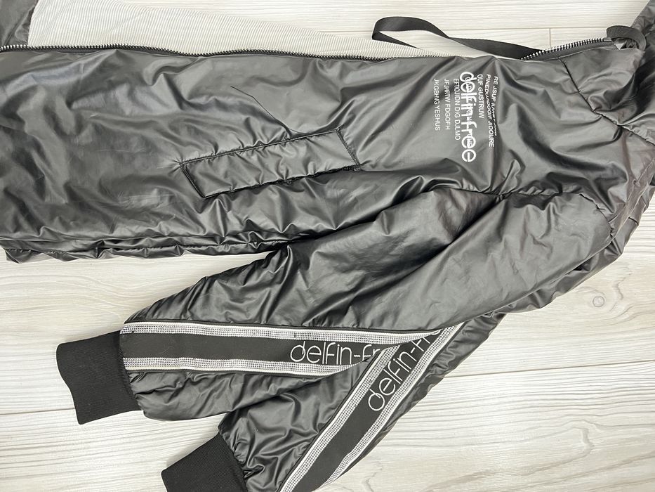 Продается куртка для девочки