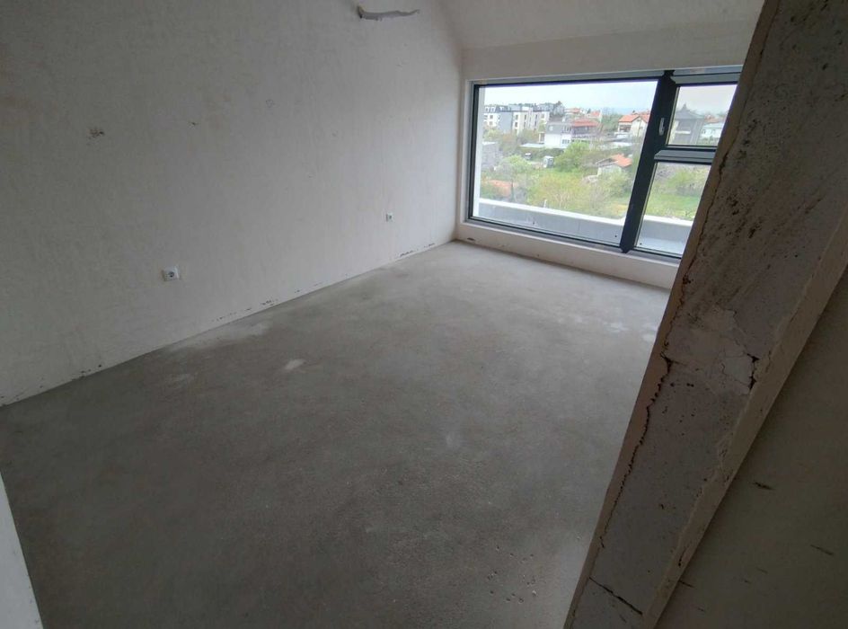 Продава се Тристаен апартамент в Варна, Бриз - 101 кв.м за 1950 €/кв.м - Снимка #4