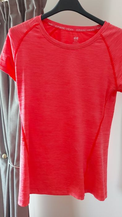 Спортни блузки Under Armour, Nike, Adidas