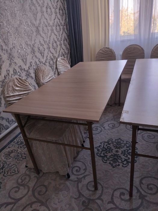 Продается столы 2 шт