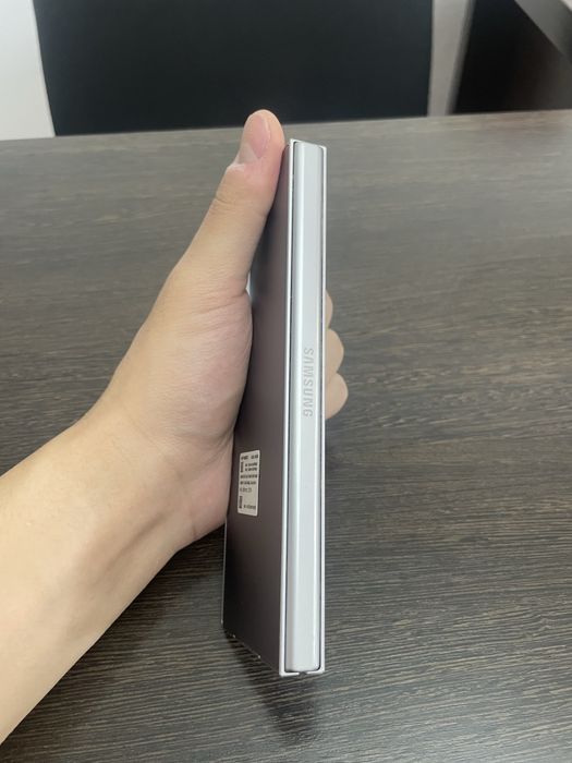 Обменяю Samsung Galaxy Z Fold 6