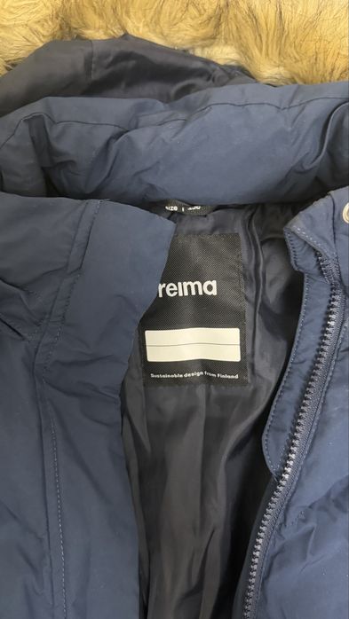 Продам пуховик Reima