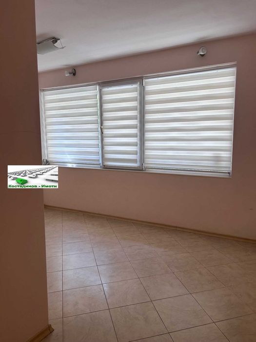 Дава се под наем Офис в Пловдив, Каменица 1 - 48 кв.м за 350 € - Снимка #2