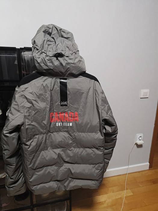 Geaca helly hansen Canada