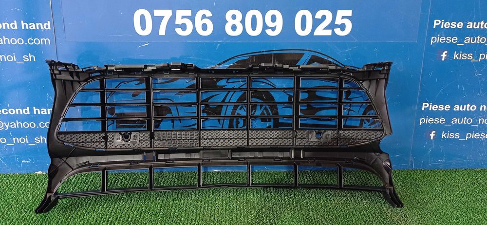 grila centrala porsche macan