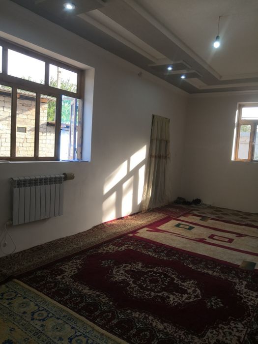 Batoshdan uy sotiladi