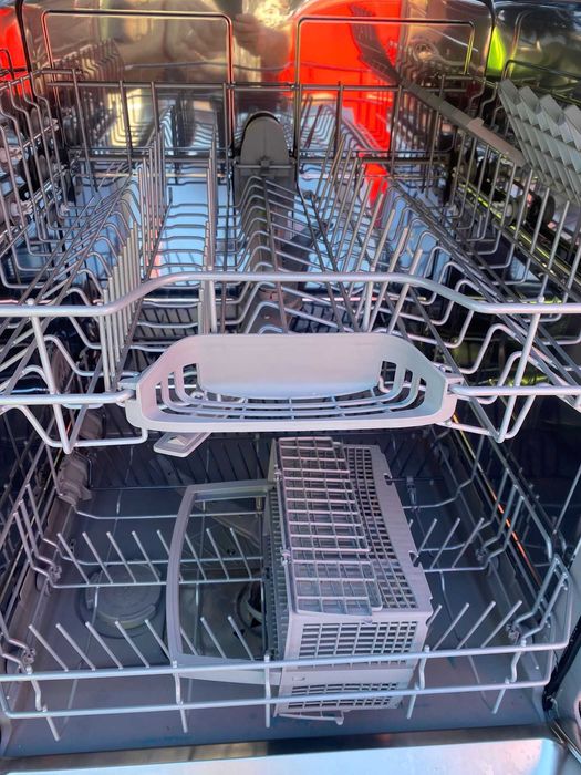 Masina de spalat vase Bosch independenta