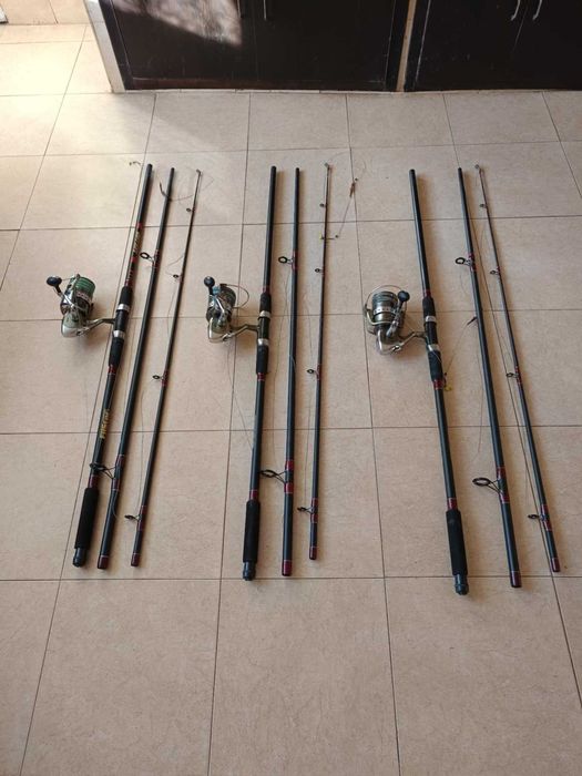 Продавам два бюджетни шаранджийски комплекта и ел. двигател