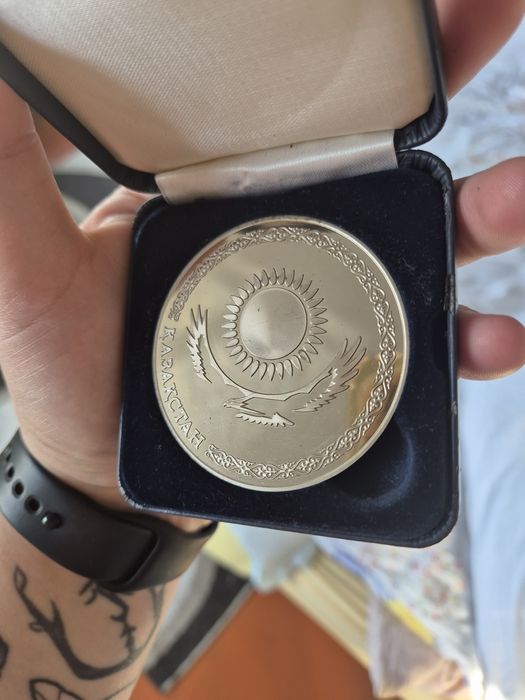 Продам сувенирную монету