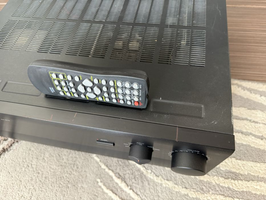 Yamaha AX-870 Качествен стерео усилвател