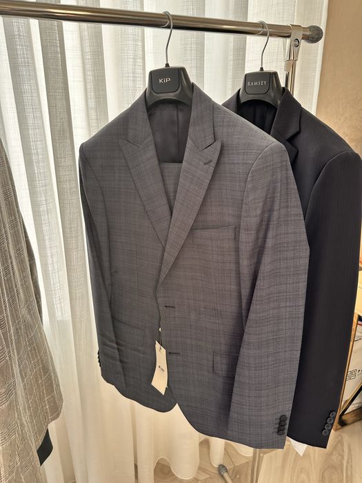 Мужской костюм KIP 50