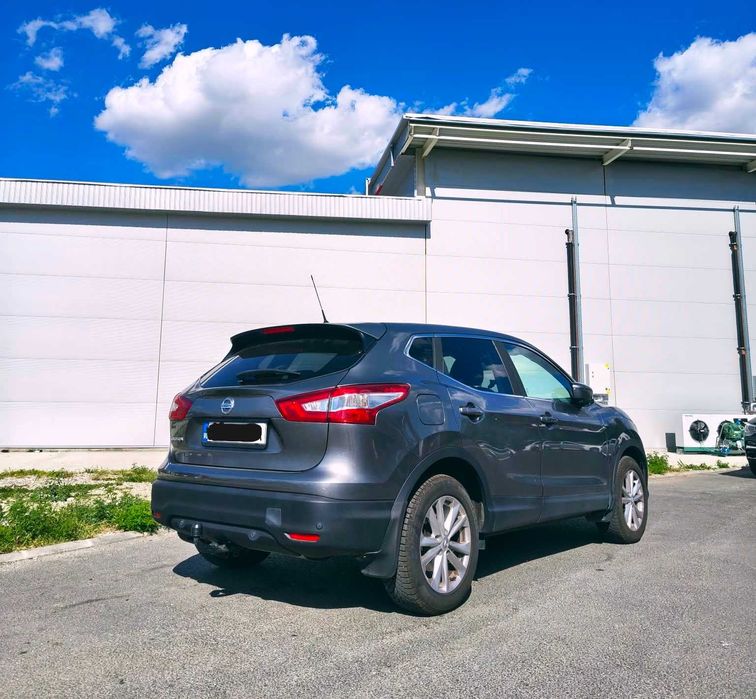 Vând Nissan Qashqai 1.2 benzina