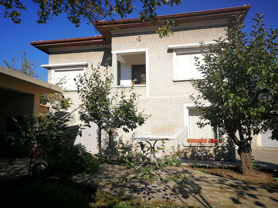 Продава се Заведение в Симеоновград - 330 кв.м за 728 €/кв.м - Снимка #4