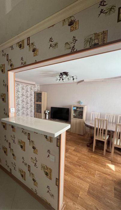 Продам 5- ти комнатную квартиру