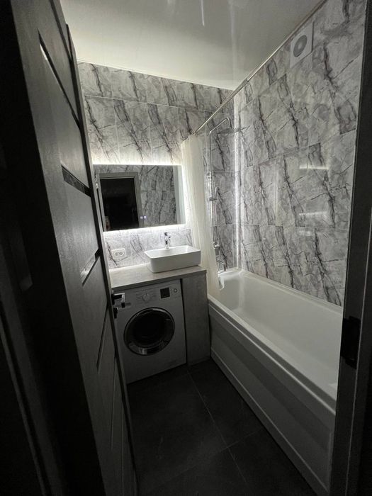 Продаётся 3-х ком квартира на Авиосозлар 1. Состояние хорошее.