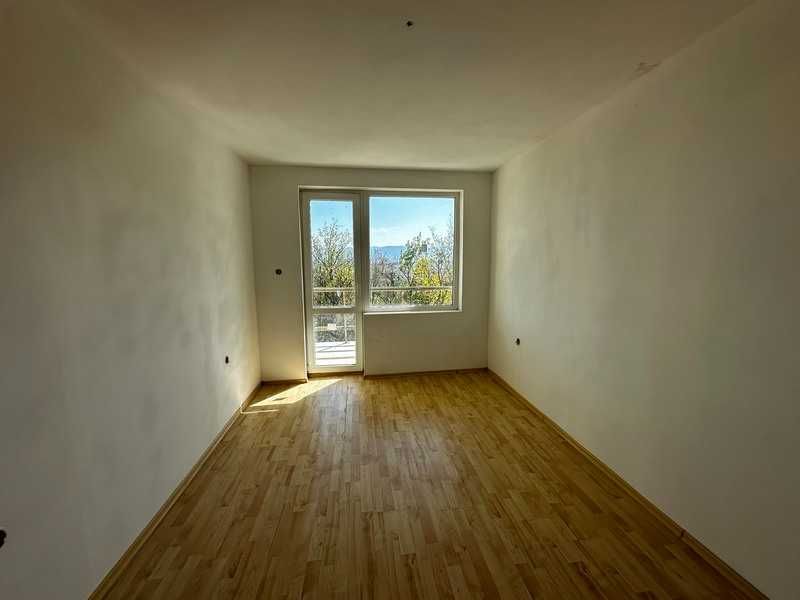 Продава се Къща в с. Конево, Област Шумен - 226 кв.м за 221 €/кв.м - Снимка #14