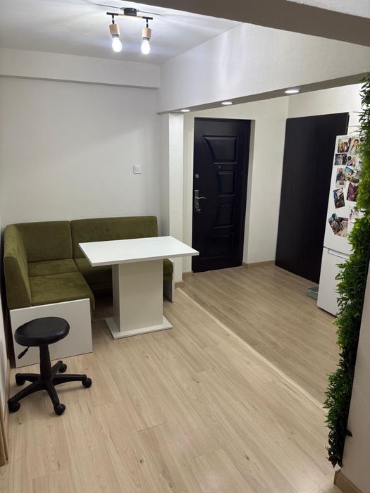 Apartament 2 camere,zona Alunis